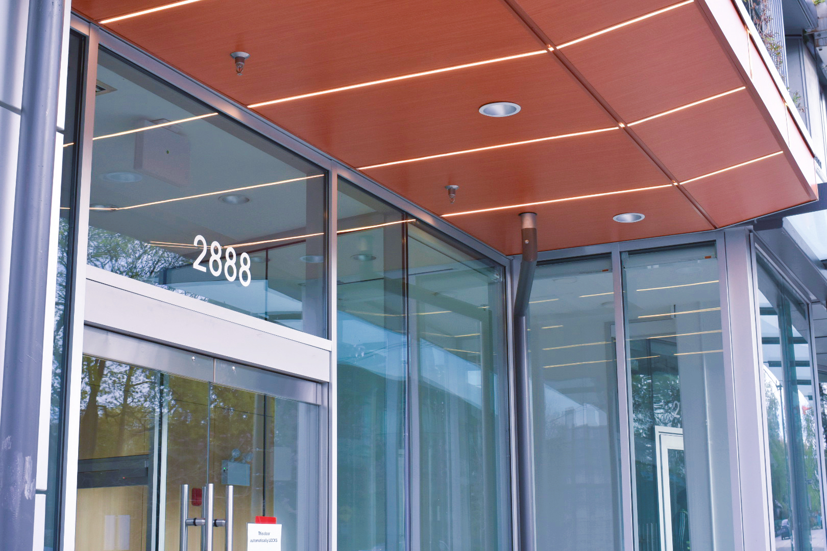Slim-line office fronts
